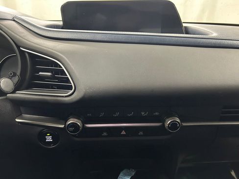 Used 2020 MAZDA CX-30 FWD image 19