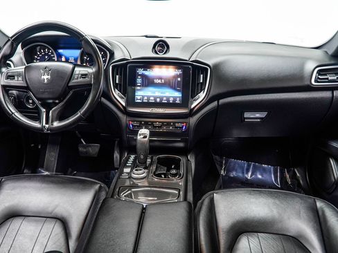 Used 2019 Maserati Ghibli S Q4 AWD/4WD image 5