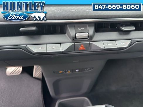 Used 2024 Kia EV9 GT-Line image 32