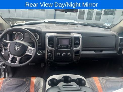 Used 2024 RAM 1500 Classic SLT AWD/4WD image 9