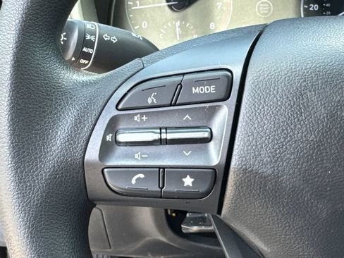 Used 2023 Hyundai Kona SEL FWD image 26