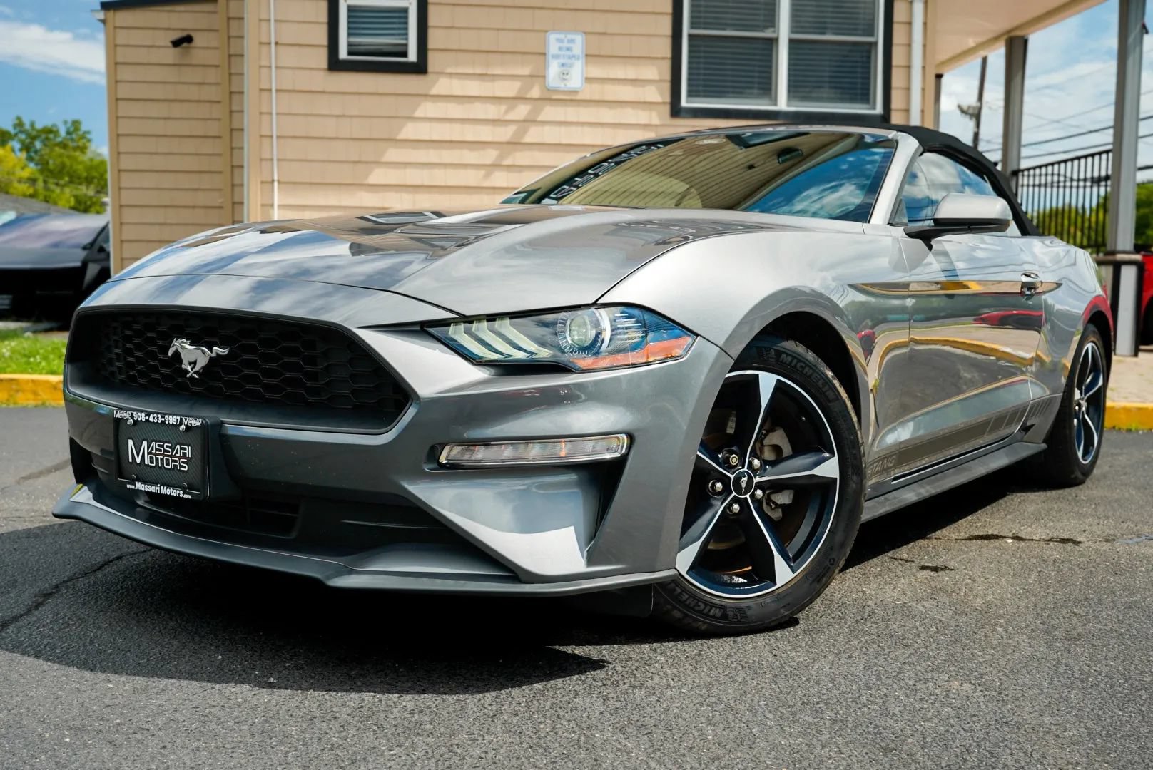 Used 2021 Ford Mustang Convertible RWD image 18