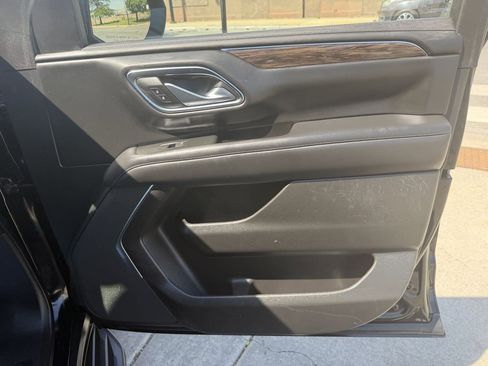 Used 2022 Chevrolet Tahoe 4WD w/ Remote Keyless Entry Package image 23