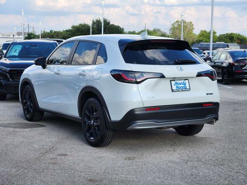 Used 2024 Honda HR-V Sport image 5