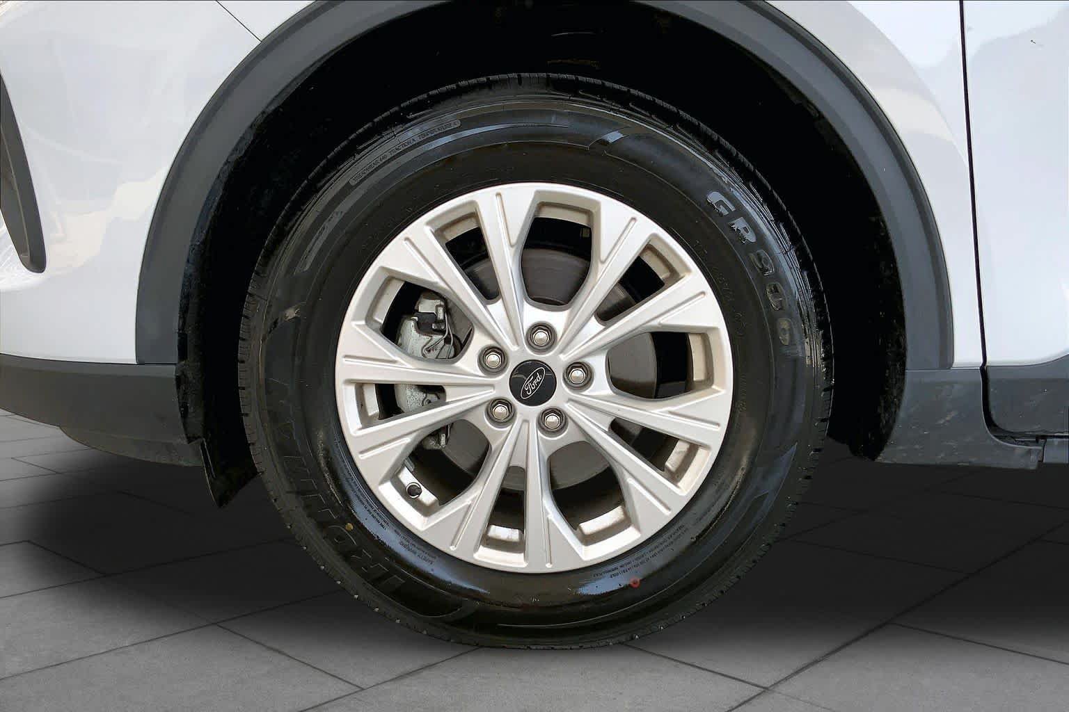 Used 2025 Ford Escape Active FWD image 11