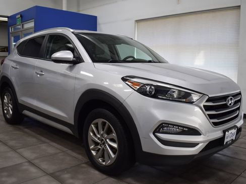 Used 2017 Hyundai Tucson SE image 5