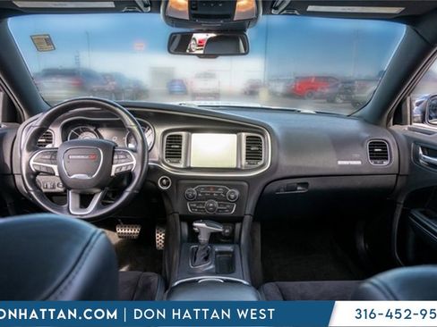 Used 2015 Dodge Charger R/T Scat Pack w/ Technology Group image 3
