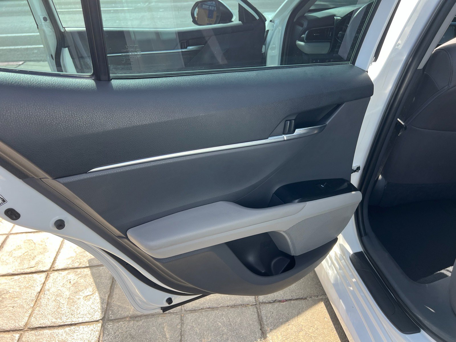 Used 2019 Toyota Camry LE FWD image 24