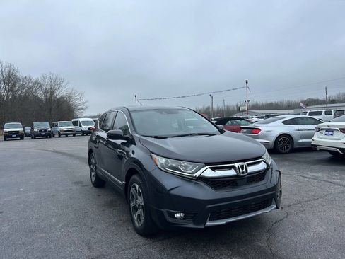 Used 2017 Honda CR-V EX image 4