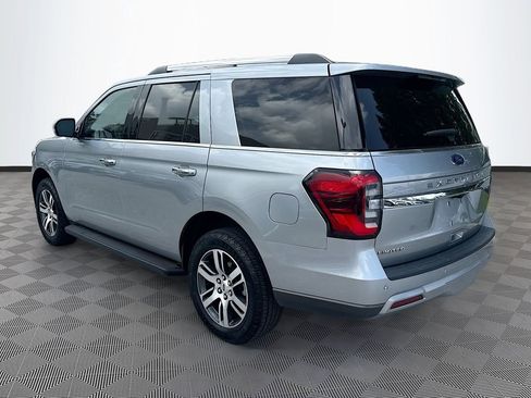 Used 2024 Ford Expedition Limited image 6