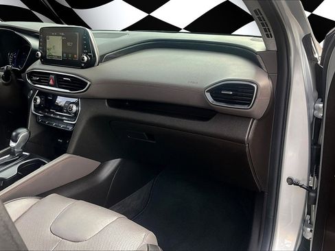 Used 2019 Hyundai Santa Fe AWD image 13
