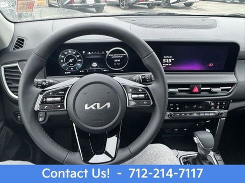 New 2026 Kia Seltos EX image 13