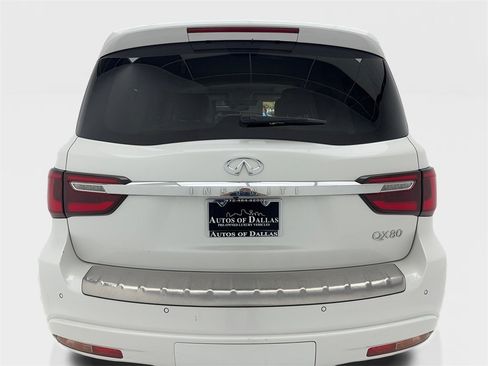 Used 2023 INFINITI QX80 Luxe w/ Cargo Package image 11