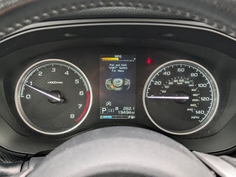 Used 2021 Subaru Forester Premium AWD/4WD image 25