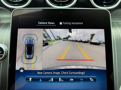 Used 2023 Mercedes-Benz GLC 300 4MATIC image 23