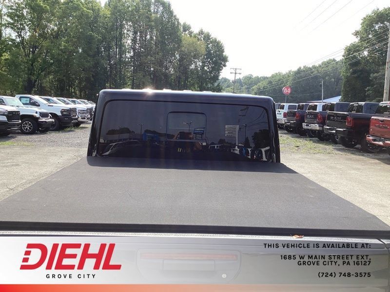 Used 2021 Jeep Gladiator Mojave AWD/4WD image 13