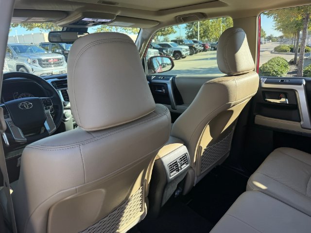Used 2023 Toyota 4Runner Limited AWD/4WD image 23