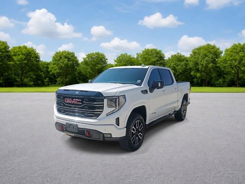 Used 2026 GMC Sierra 1500 AT4 w/ Technology Package AWD/4WD image 3