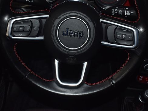 Used 2021 Jeep Wrangler Unlimited Rubicon w/ Uconnect 4C Nav & Sound Group AWD/4WD image 23