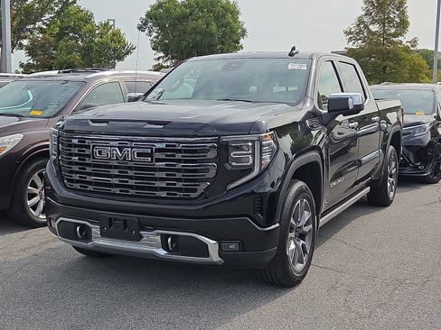 Used 2025 GMC Sierra 1500 Denali Ultimate AWD/4WD image 2