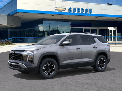 New 2026 Chevrolet Equinox ACTIV w/ Convenience Package III image 2