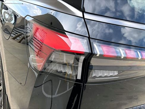 Used 2026 INFINITI QX80 4WD w/ Sport Exterior Package image 27