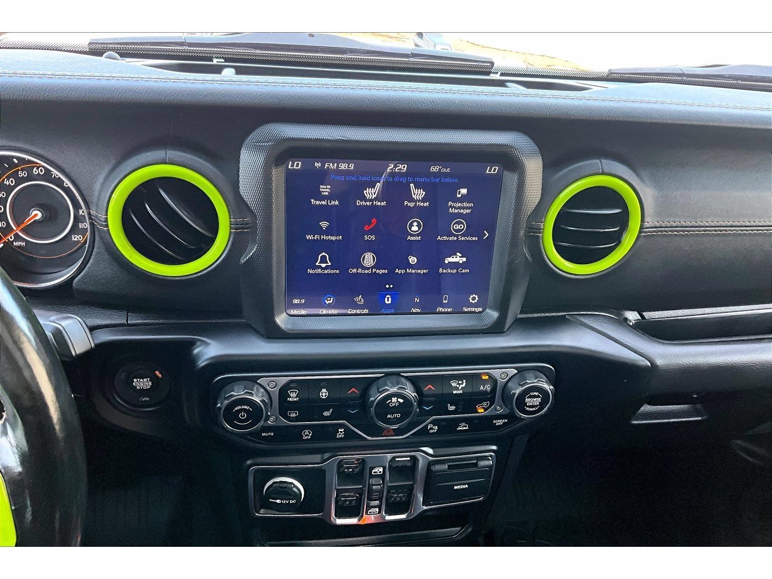 Used 2021 Jeep Gladiator Overland AWD/4WD image 26
