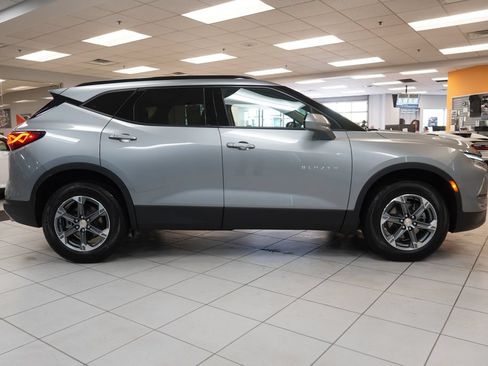 Certified 2023 Chevrolet Blazer LT w/ Convenience Package AWD/4WD image 17