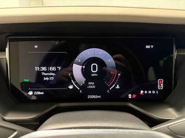 Certified 2026 GMC Acadia Elevation w/ Elevation Premium Package FWD image 16