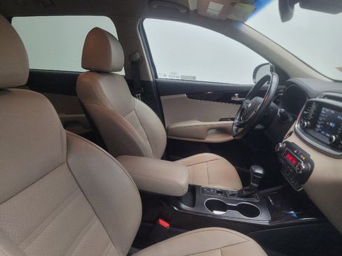 Used 2019 Kia Sorento EX AWD/4WD image 21
