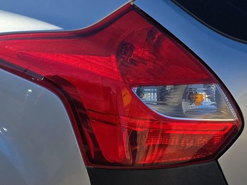 Used 2014 Ford Focus ST w/ Equipment Group 201A image 9