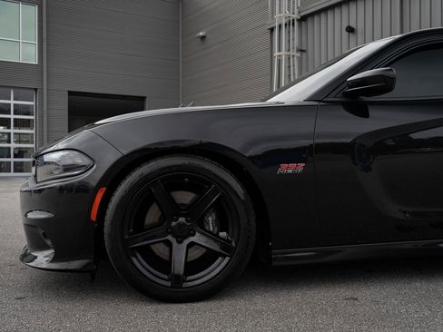 Used 2023 Dodge Charger Scat Pack w/ Plus Group RWD image 4