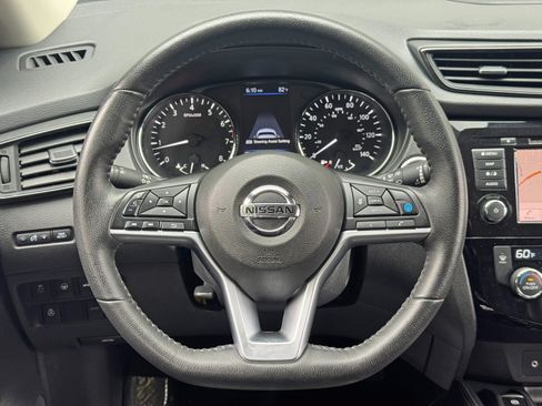 Used 2019 Nissan Rogue SL w/ Premium Package FWD image 19