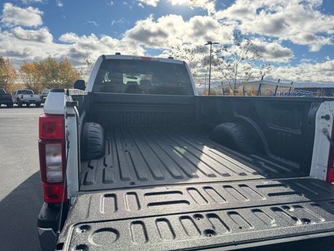 Used 2021 Ford F350 XLT w/ XLT Value Package image 8