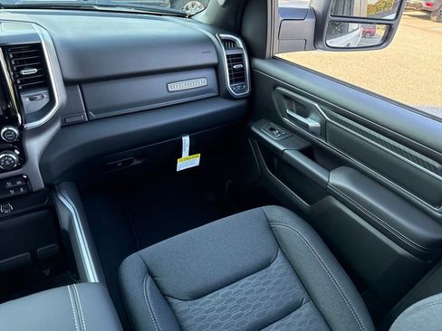 Used 2025 RAM 1500 Big Horn image 23