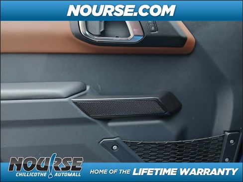 New 2024 Ford Bronco Outer Banks image 13