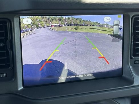 Used 2025 Ford Bronco Big Bend image 31