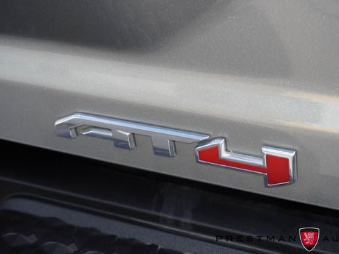 Used 2024 GMC Canyon AT4 AWD/4WD image 13