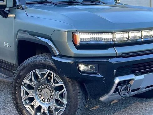 Used 2024 GMC Hummer EV 3X image 46