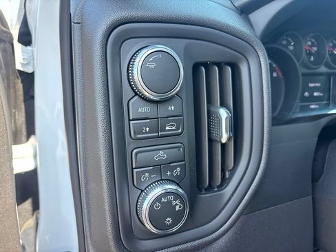 Used 2026 GMC Sierra 1500 Pro w/ Pro Value Package AWD/4WD image 11