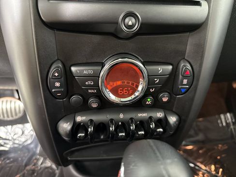 Used 2013 MINI Cooper Countryman S AWD/4WD image 29
