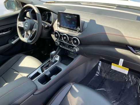 New 2025 Nissan Sentra SR w/ SR Premium Package image 28