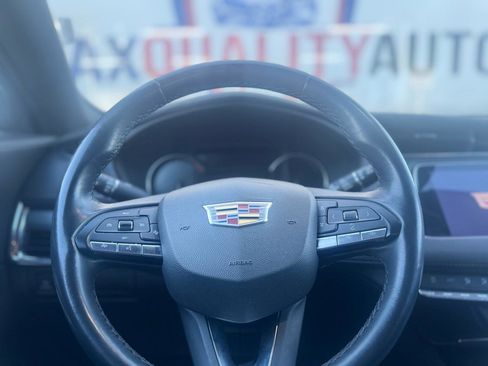 Used 2023 Cadillac XT4 Premium Luxury AWD/4WD image 47