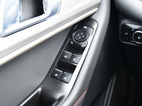 Used 2026 Ford Explorer Active w/ Active Comfort Package image 25