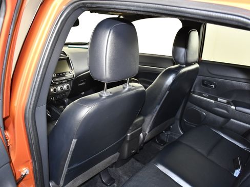 Used 2022 Mitsubishi Outlander Sport GT AWD/4WD image 46