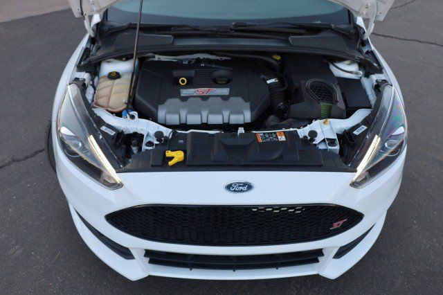 Used 2017 Ford Focus ST w/ Equipment Group 401A FWD image 46