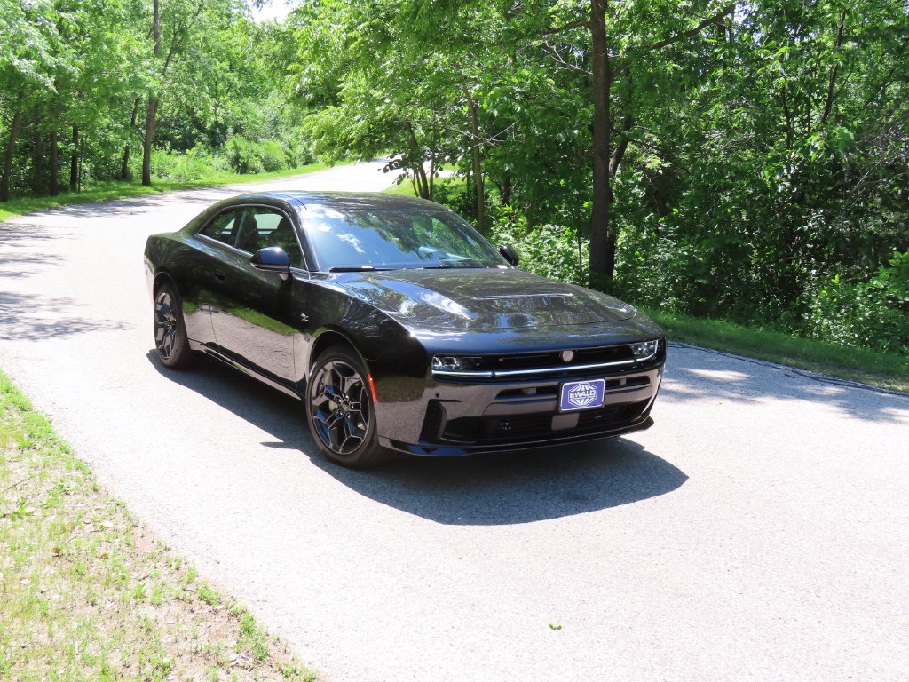 New 2026 Dodge Charger R/T AWD/4WD image 22