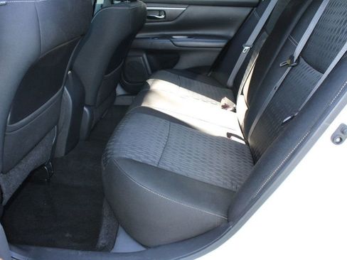 Used 2018 Nissan Altima 2.5 SV image 35