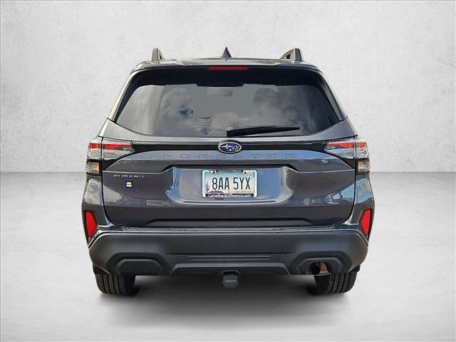 Used 2025 Subaru Forester Premium AWD/4WD image 7