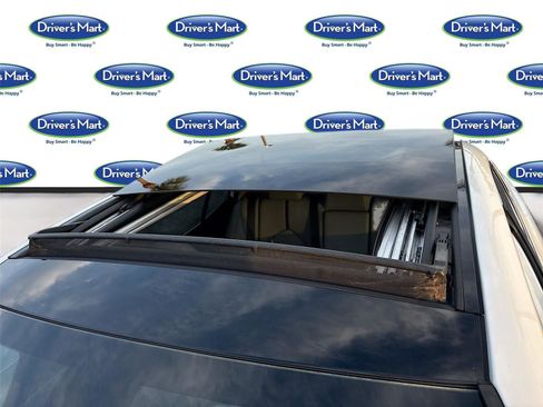 Used 2023 Toyota Camry XSE image 25